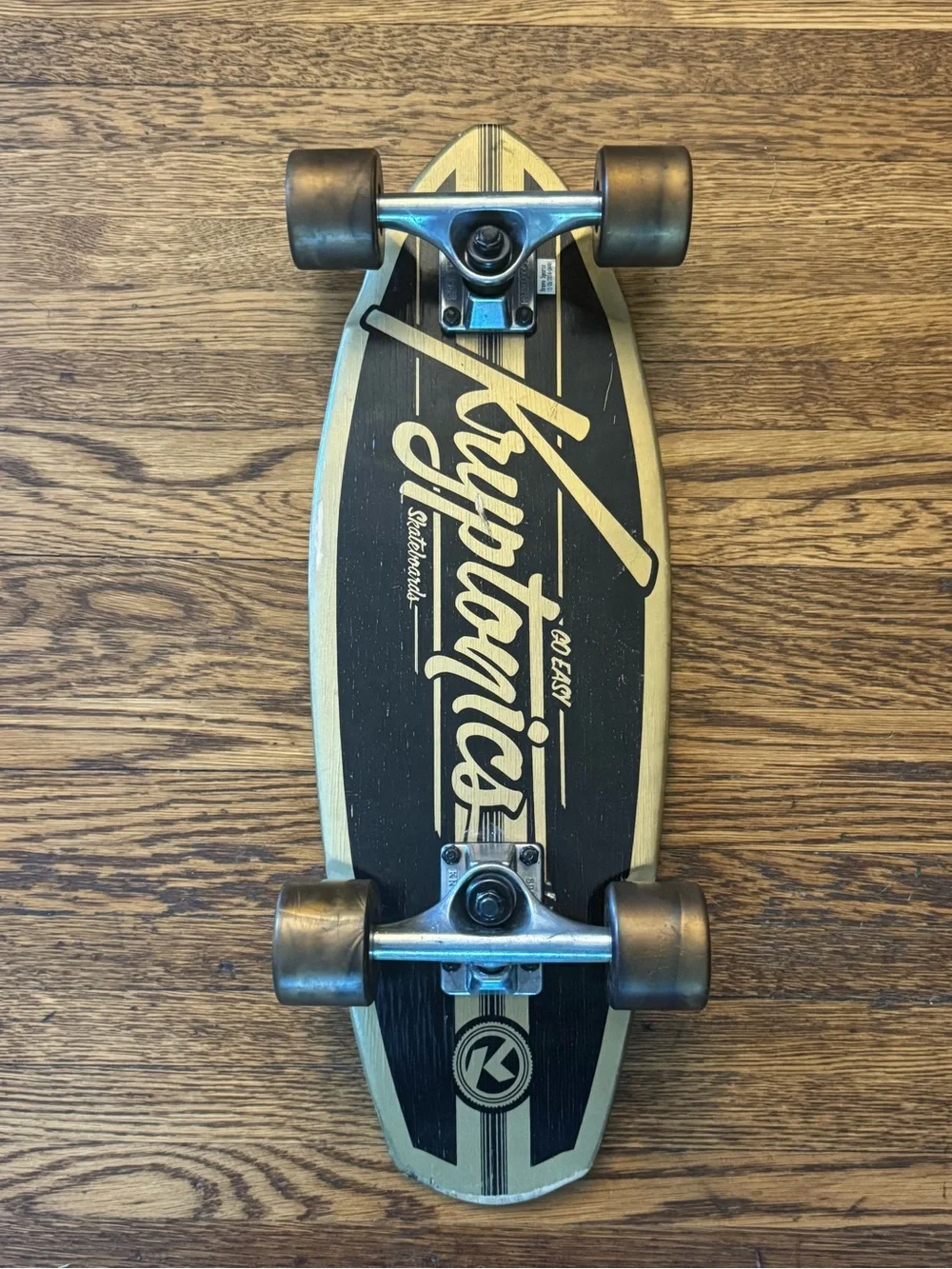 KryptonicsType: Mini cruiser / shortboard Black & Cream Cruiser Skateboard